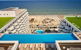5 Senses By Jorge In Infinity Pool & Spa Resort